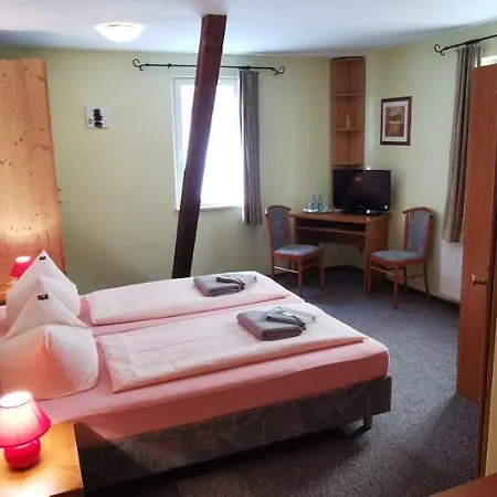 Gæstehus Thuringer Hof 2*